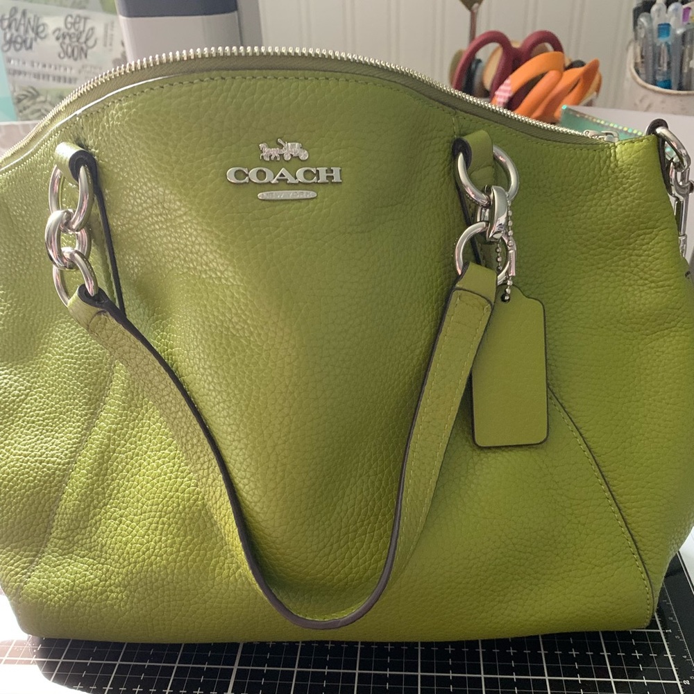 Coach leather crossbody bag in new condition